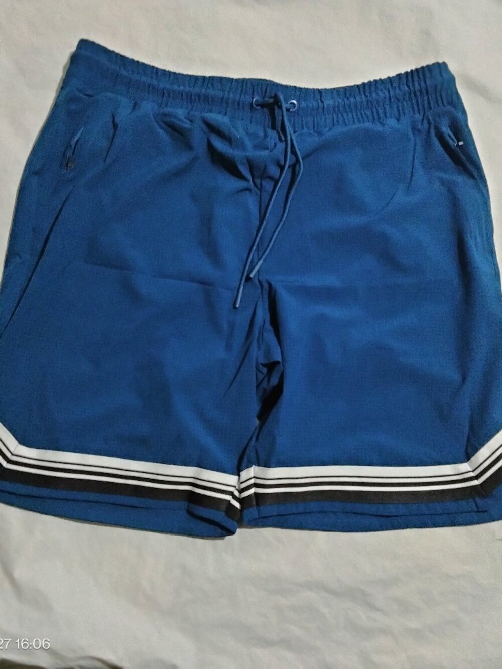 90 Degree by Reflex Men's Flight Perforated Shorts Blue Topaz XL NWT Athletic